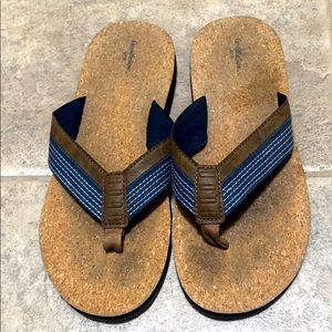 Flip flops w/ part leather strap